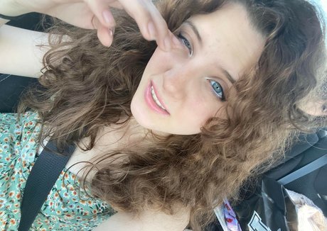 ApartmentFluffy7589 sexy actress gallery