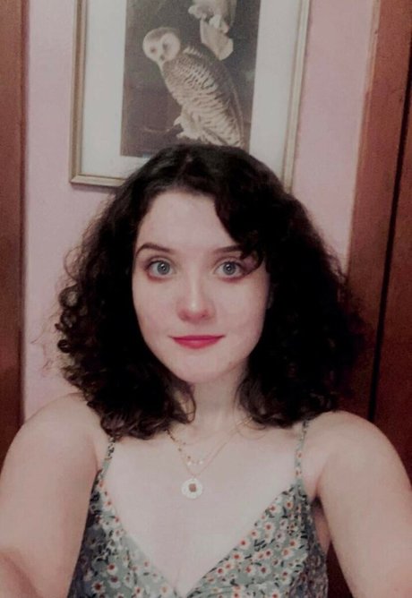 ApartmentFluffy7589 exclusive actress photo