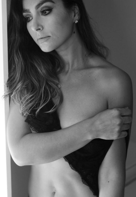 Karine Tauber beautiful star photo