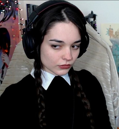 Nyxipuff beautiful actress pics