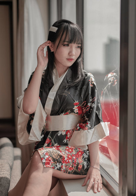 azulacan model adult archive