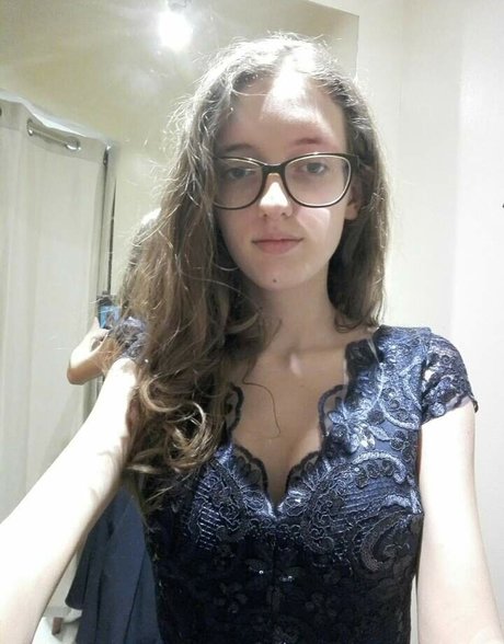 Former U star pornographic img