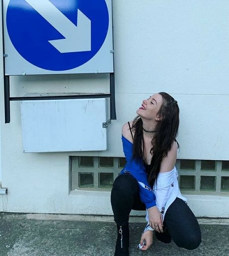 Aayley porn actress picture