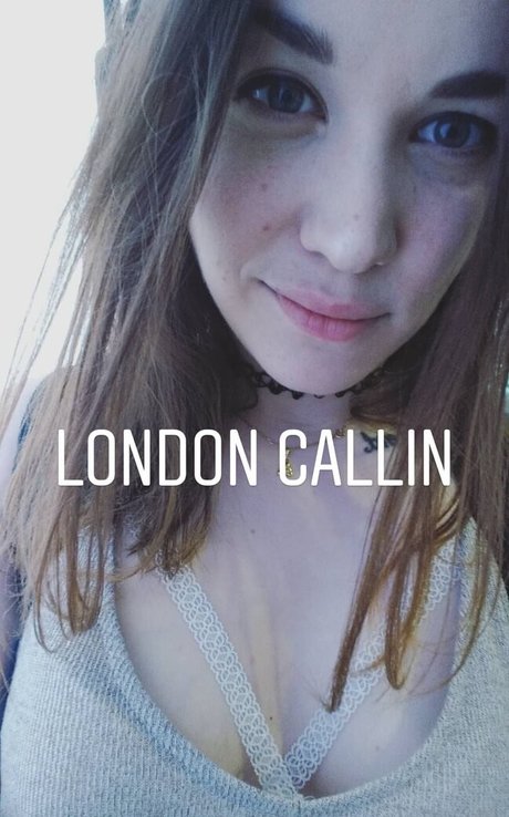 Aayley hot model gallery