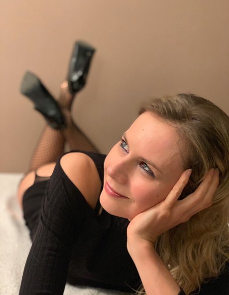 Dorota4474 pornstar sexy pic