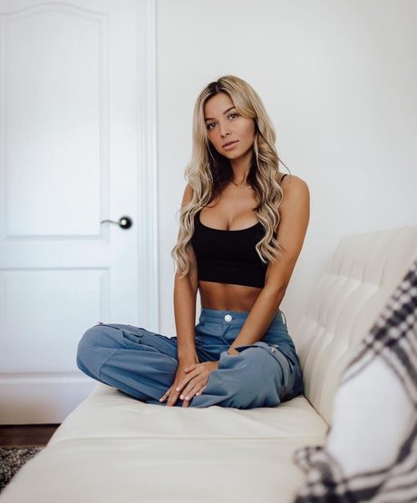 Franceska Fournier art star pictures