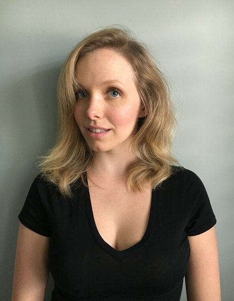 Alternative Pasta hot actress picture