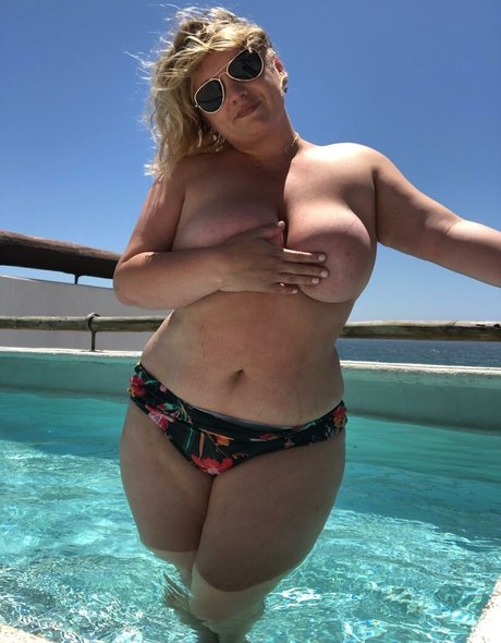 daffodilkitty pornstar naked gallery