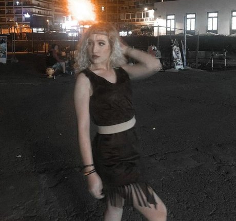 uxiaa 16 actress pics