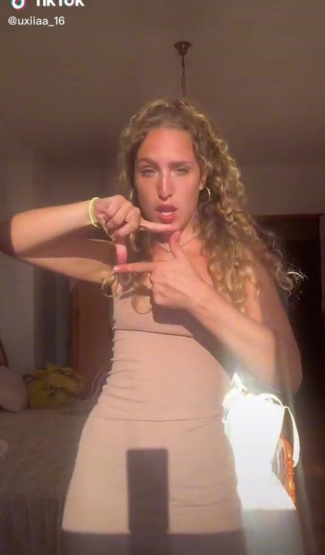 uxiaa 16 art model archive