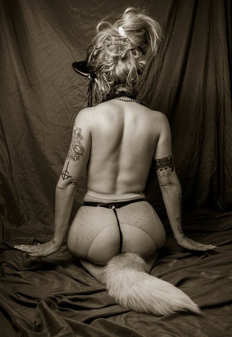 Witten Bonnie xxx star pictures