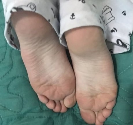 Thata Big Soles model exclusive img