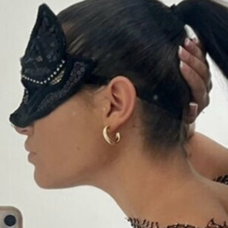 Elsmxth model sexy picture