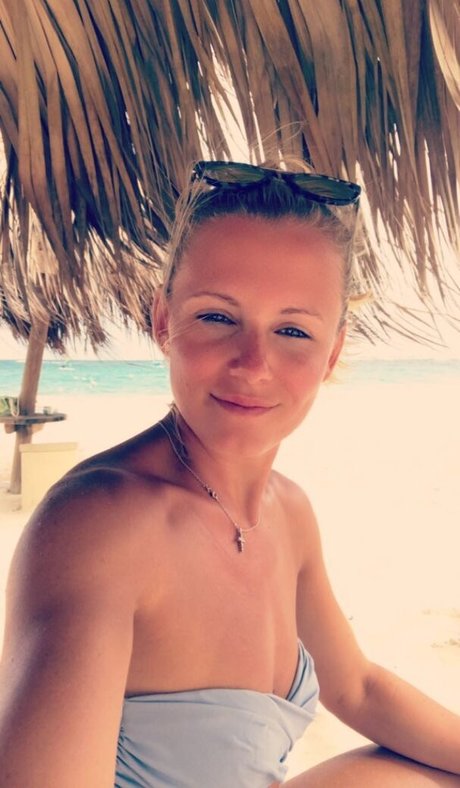 Julia Simic pornstar adult galleries