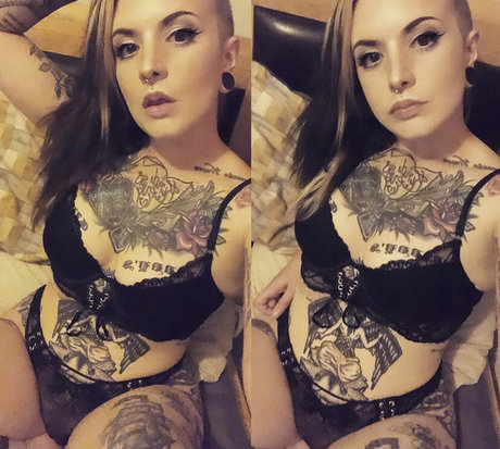 Mamaherbz sexy model gallery