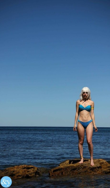 ebony midget onlyfans adult image