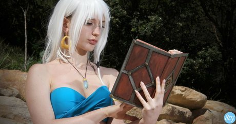 Elfvie sexy pornstar photos