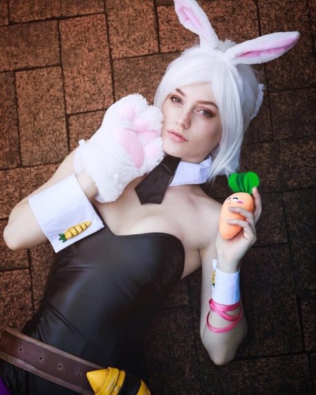 british granny onlyfans hd pic