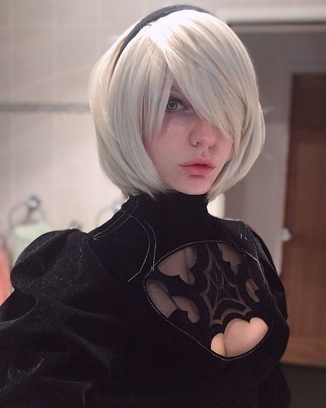 Elfvie nice model gallery