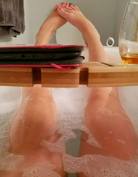 Grabymyneckk hd actress galleries