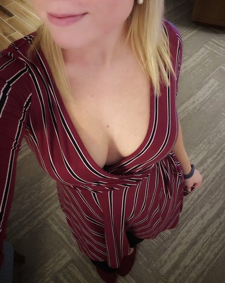 Grabymyneckk high quality model photos