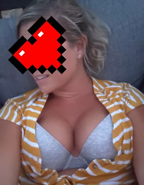 Grabymyneckk naked star gallery