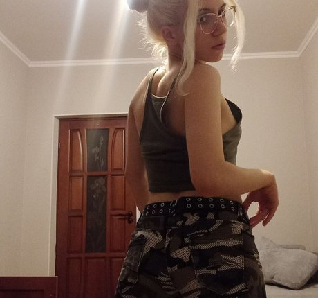 Nasijjj sexy star image