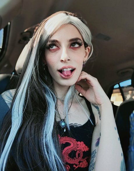 tragic rhiannon star nice picture