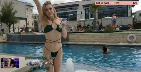 Kimcella Klmmee sexy pornstar img