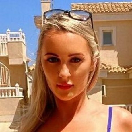 Sexaddict69 model naked archive