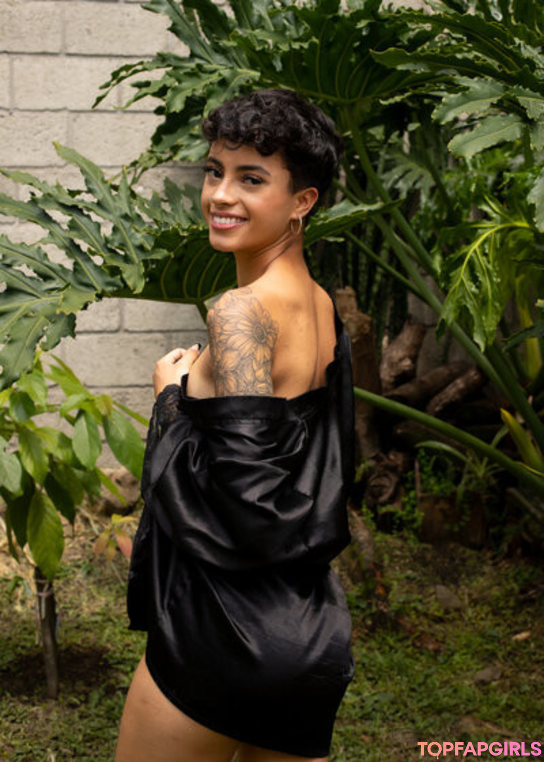 Alessandra Rodriguez star sex pics