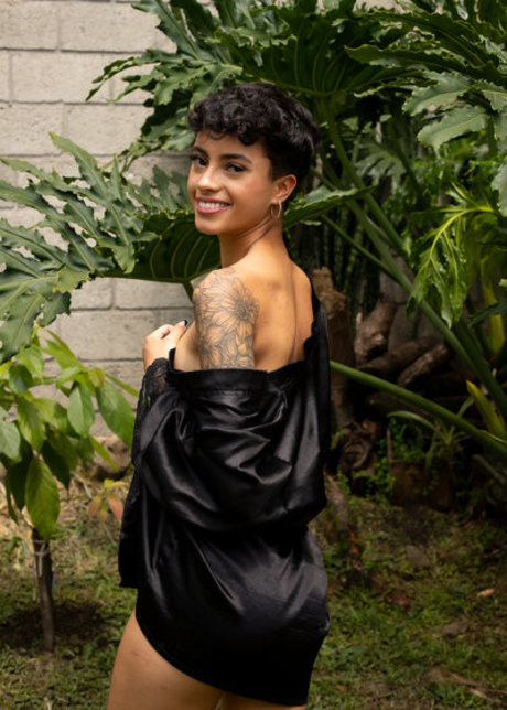 Alessandra Rodriguez star porn photos