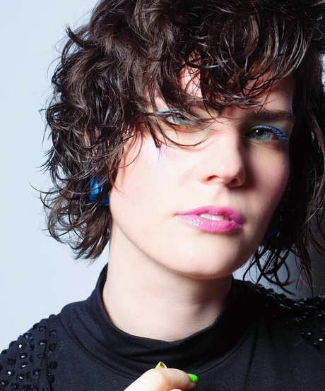 Maggie Mae Fish nude model archive