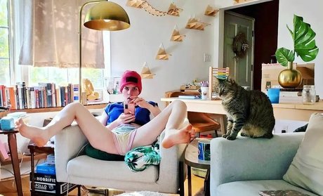 teen young onlyfans free sexy pics