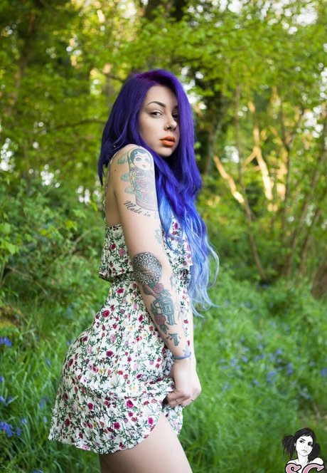 Plum sg erotic actress image