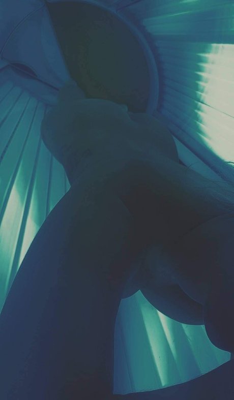 Magyarficial sex actress photo