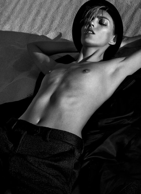 Anja Rubik pornstar hd archive