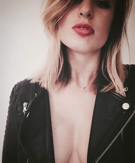 wedgie onlyfans free nude picture