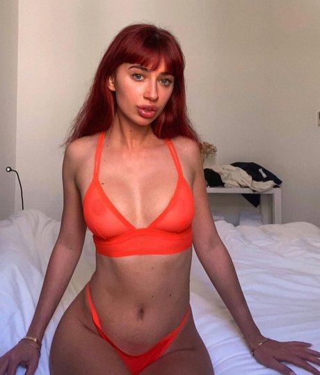 Loveyour girls art star image