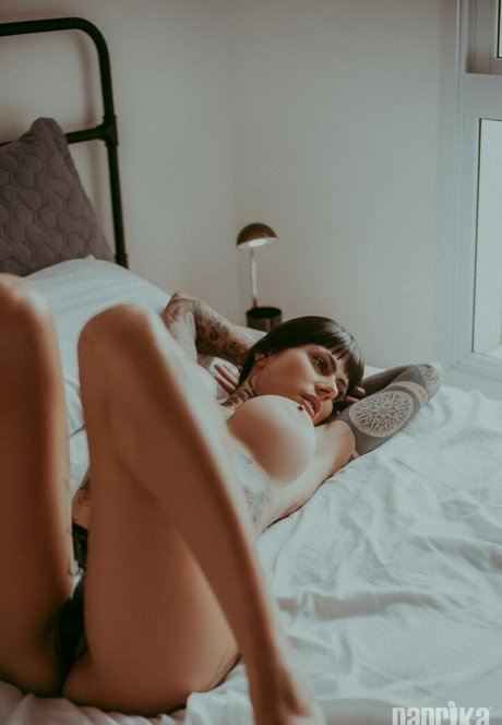 Witch Love pretty pornstar pictures