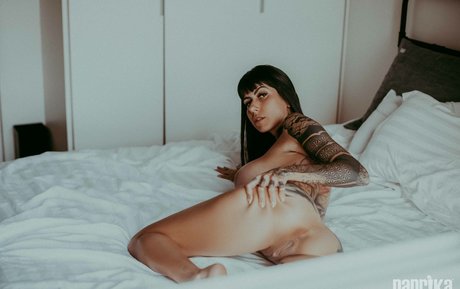 Witch Love pornstar beautiful pic