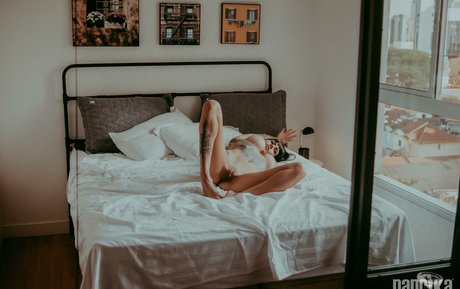 Witch Love model free photos