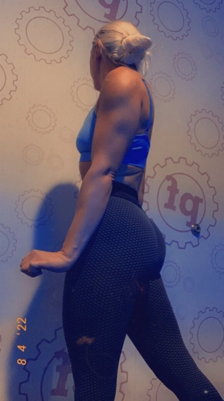 asian american onlyfans exclusive image