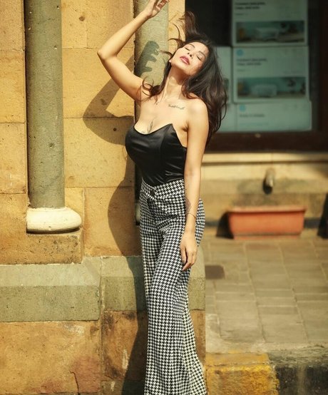 bossgirlannie star exclusive images