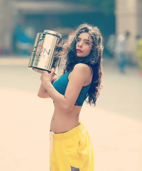 bossgirlannie xxx actress img