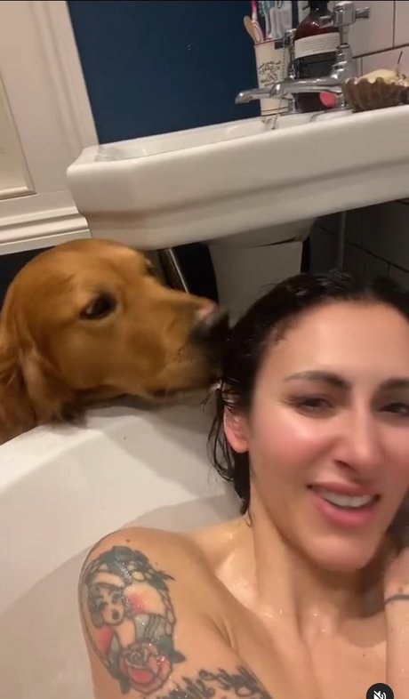 HugoAndUrsula xxx star img