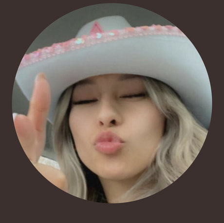 Ohdamnitsann beautiful actress image