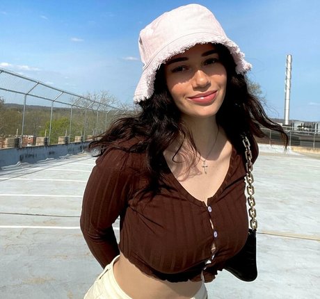 mkvibesss free star pics