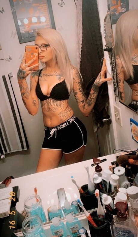 Mamisoso pornstar naked photos