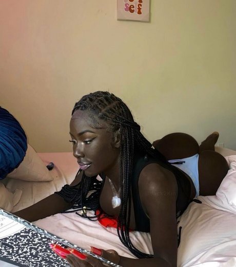 Cyn Kaine top star image